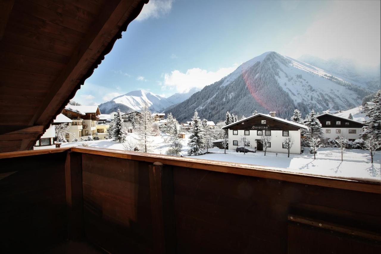 Alpin Haus Berwang Apartment Exterior photo